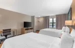 Studio Suite - 2 Queen Beds