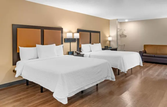Studio Suite - 2 Queen Beds