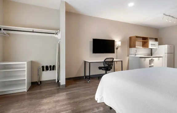 Studio Suite - 1 King Bed