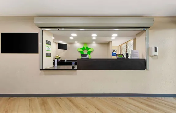 Lobby and Guest Check-in