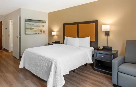 Studio Suite - 1 Queen Bed