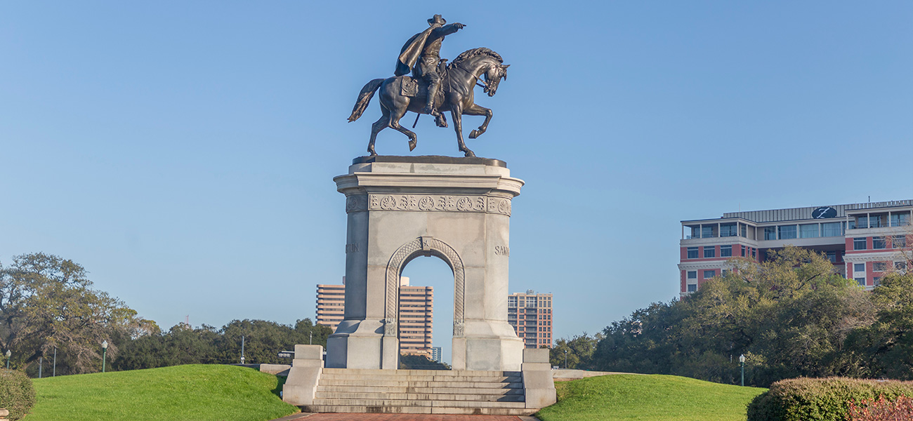 Statue in the Museum District.