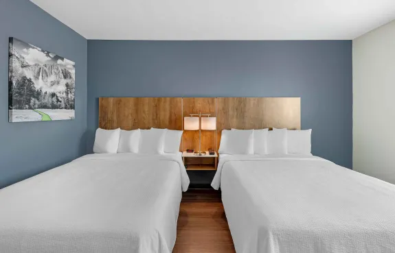 Studio Suite - 2 Queen Beds